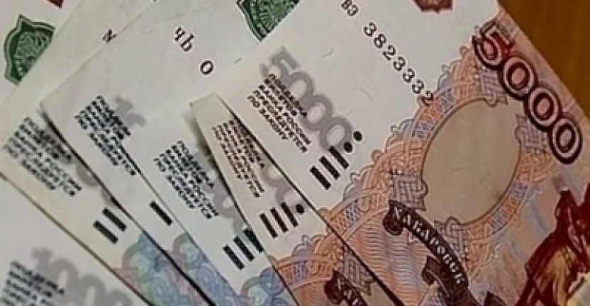 На 1 мая 2020 года по сведениям организаций (без субъектов малого предпринимательства) суммарная просроченная задолженность по заработной плате по кругу наблюдаемых видов экономической деятельности составила 14,8 млн. рублей